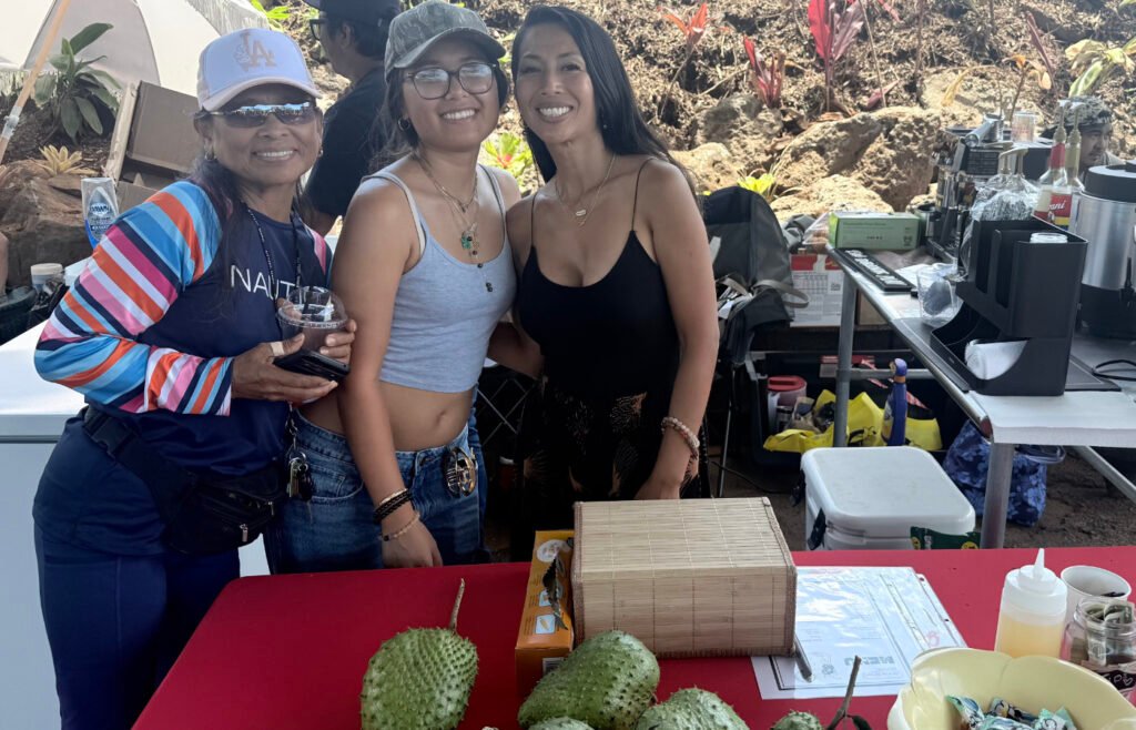 Farmers Market - Jane and Daugher 3